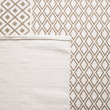 Safavieh Cedar Brook 5'-0" x 8'-0" Rug in Grey / Ivory