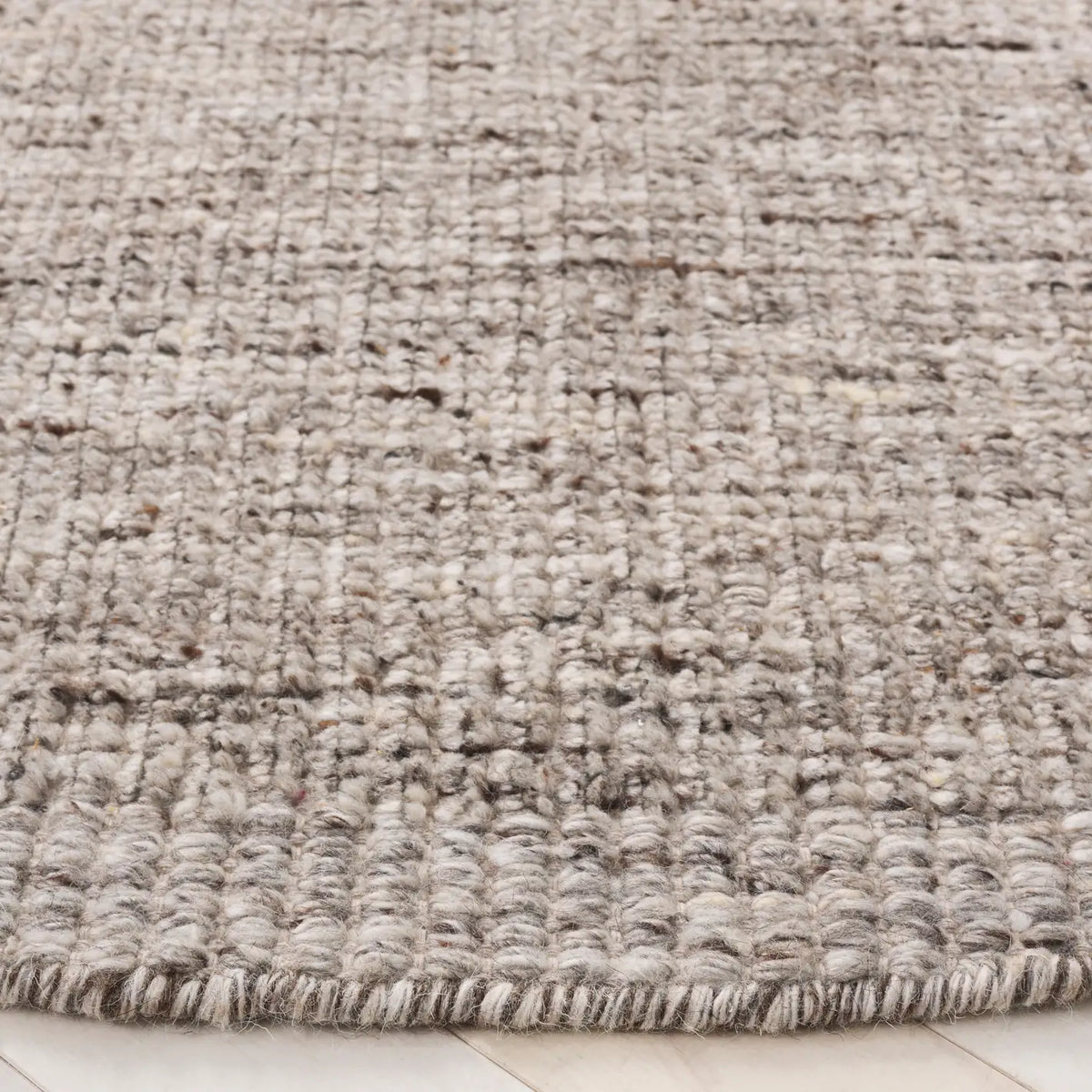 Safavieh Mirage 6'-0" x 6'-0" Rug in Taupe / Brown