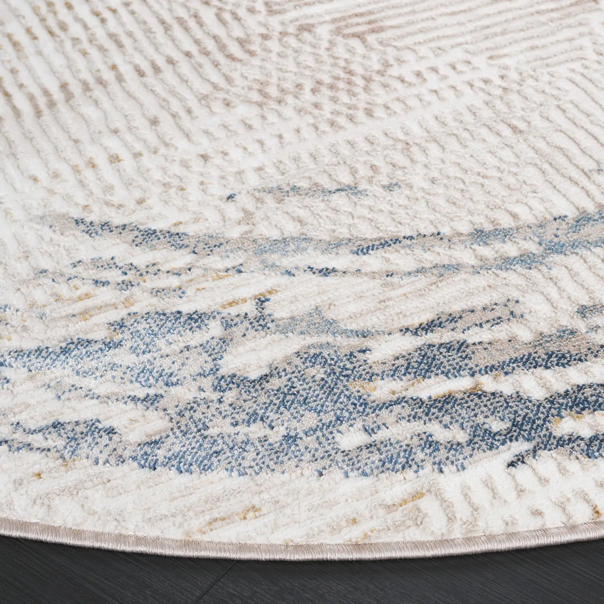 Safavieh Prestige 6'-7" x 6'-7" Rug in Ivory / Blue