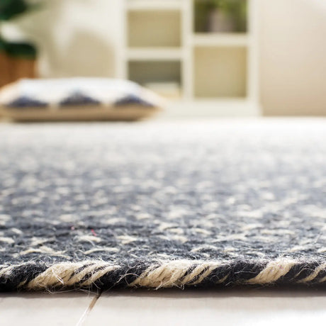 Safavieh Natural Fiber 5'-0" x 8'-0" Rug in Natural / Black