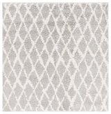Safavieh Berber Shag 5'-1" x 5'-1" Rug in Light Grey / Cream