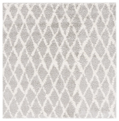 Safavieh Berber Shag 5'-1" x 5'-1" Rug in Light Grey / Cream