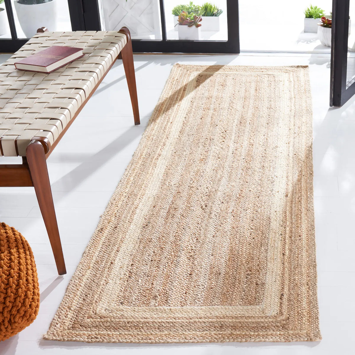 Safavieh Natural Fiber 2'-6" x 8'-0" Rug in Ivory / Natural