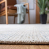 Safavieh Abstract 4'-0" x 6'-0" Rug in Ivory / Beige
