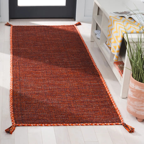 Safavieh Montauk 2'-3" x 6'-0" Rug in Orange / Black