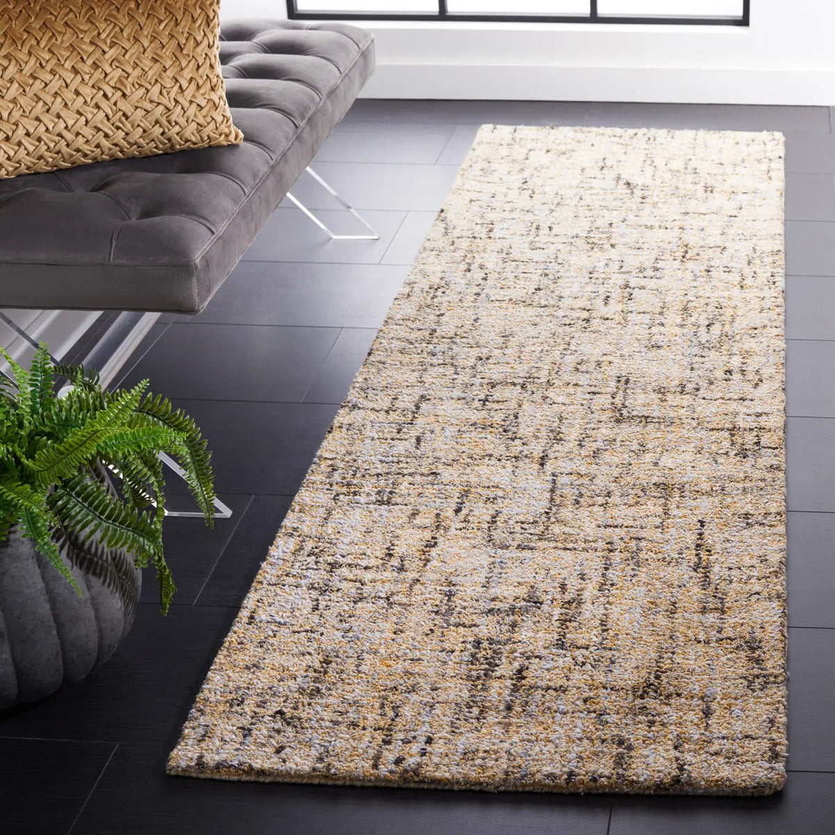 Safavieh Abstract 2'-3" x 8'-0" Rug in Beige / Gold