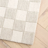 Safavieh Martha Stewart 8'-0" x 10'-0" Rug in Beige / Ivory