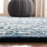 Safavieh Trace 4'-0" x 6'-0" Rug in Navy / Light Blue