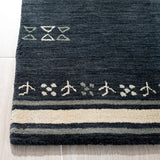 Safavieh Himalaya 4'-0" x 6'-0" Rug in Charcoal