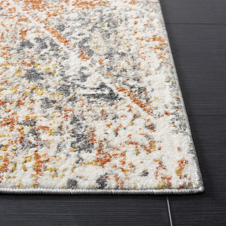 Safavieh Aston 4'-0" x 6'-0" Rug in Ivory / Grey
