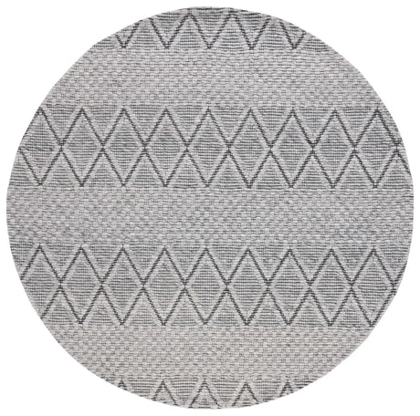 Safavieh Marbella 6'-0" x 6'-0" Rug in Light Grey / Black