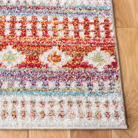Safavieh Adirondack 4'-0" x 6'-0" Rug in Rust / Ivory