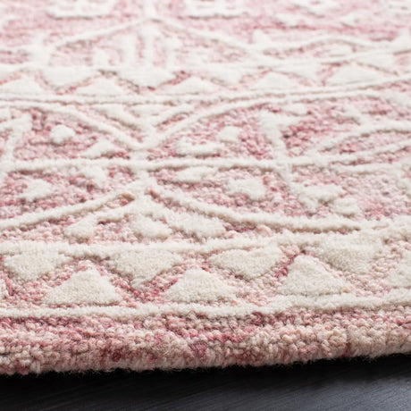 Safavieh Metro 6'-0" x 6'-0" Rug in Dark Pink / Ivory
