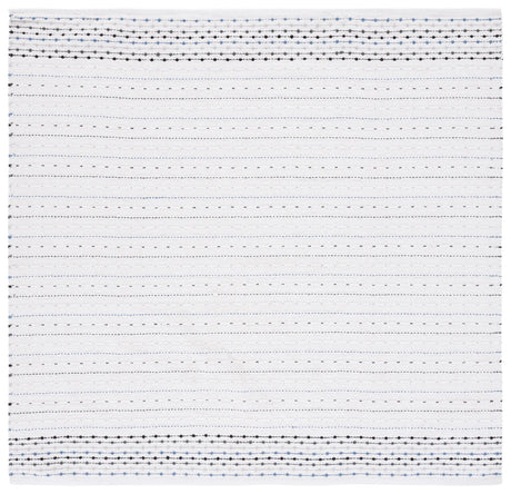 Safavieh Montauk 6'-0" x 6'-0" Rug in Ivory / Grey