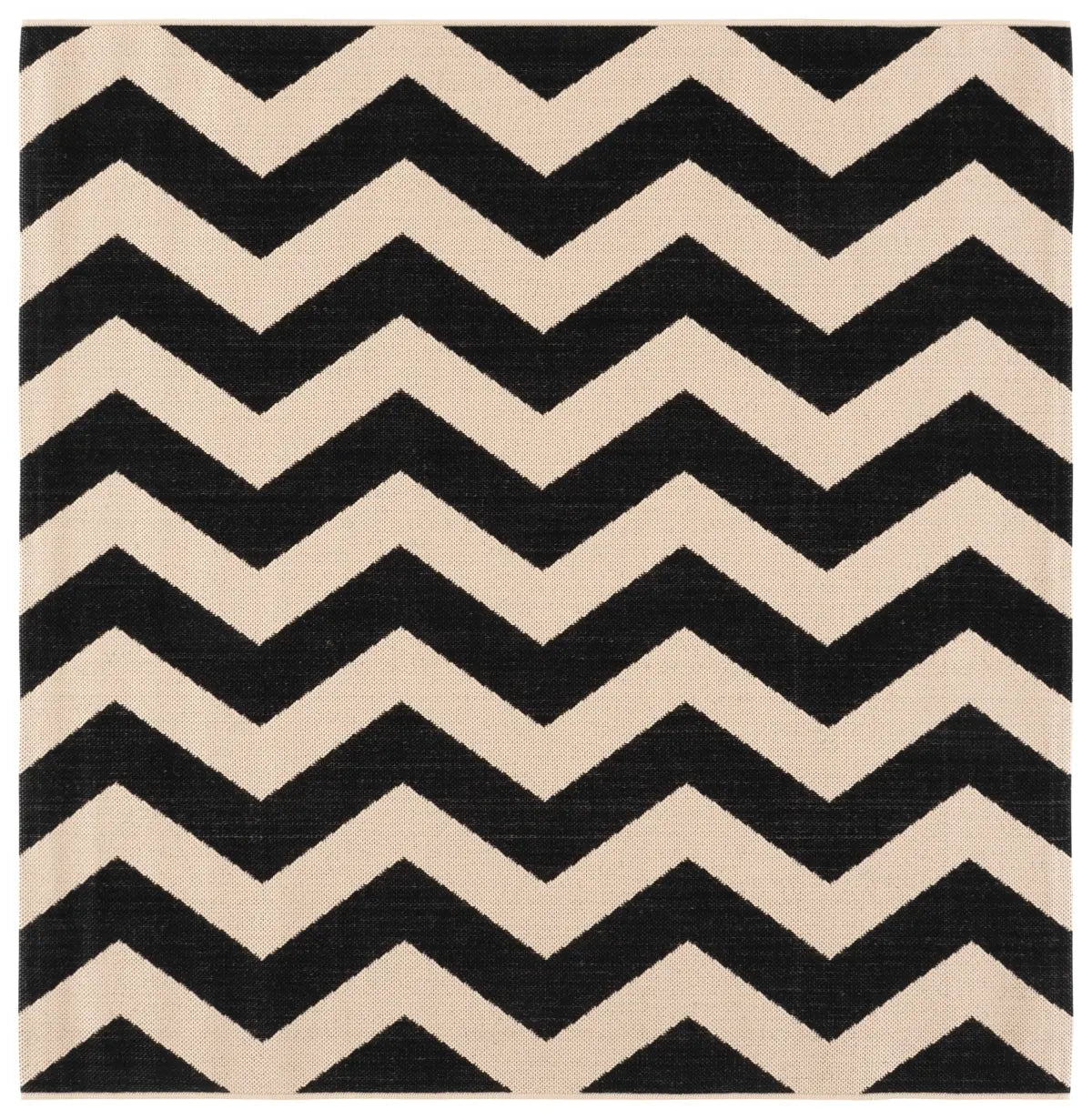 Safavieh Courtyard 5'-3" x 5'-3" Rug in Black / Beige