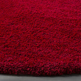Safavieh Santa Monica Shag 6'-7" x 6'-7" Rug in Red
