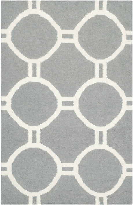Safavieh Dhurries 2'-6" x 4'-0" Rug in Grey / Ivory