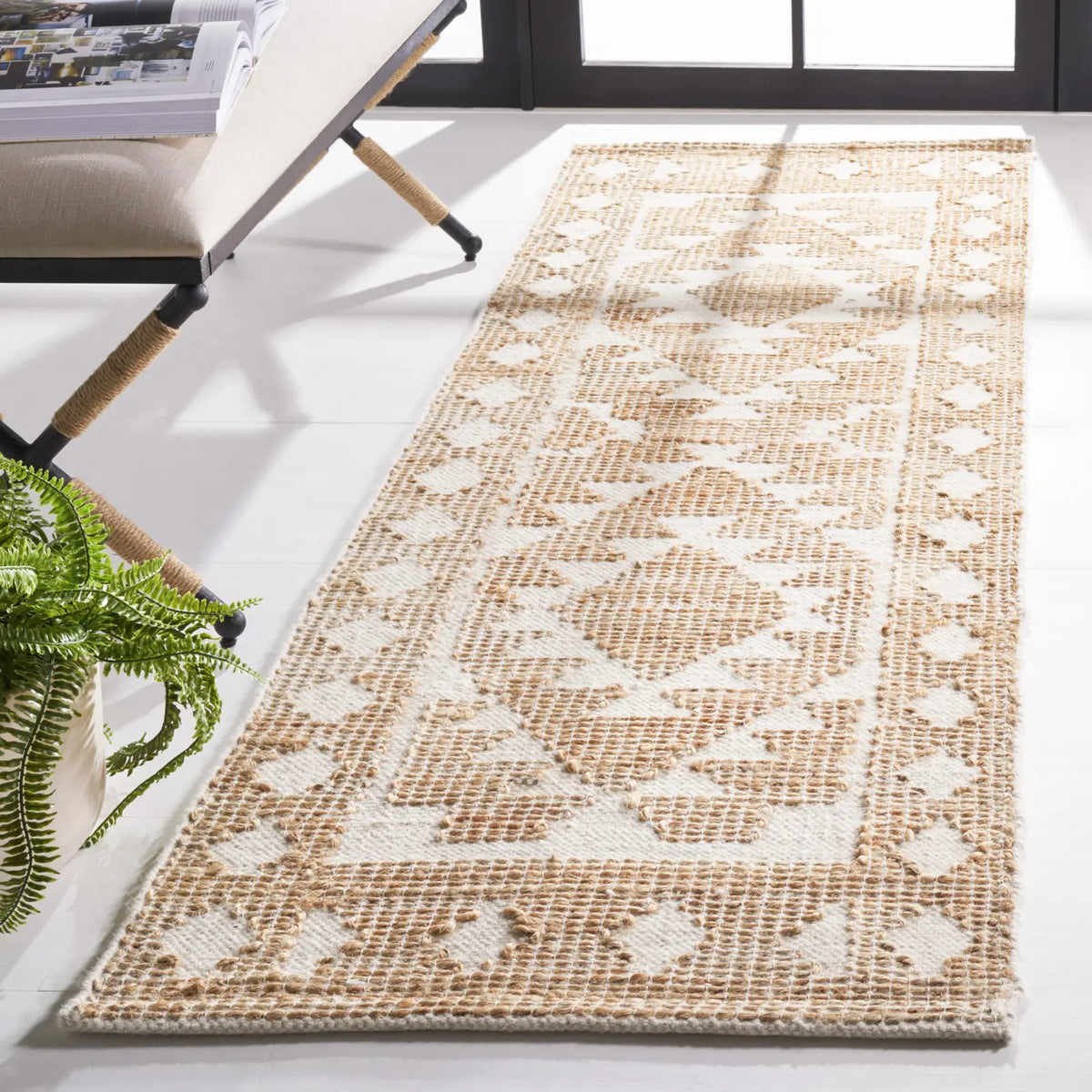 Safavieh Natural Fiber 2'-3" x 8'-0" Rug in Ivory / Natural