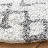 Safavieh Berber Shag 6'-7" x 6'-7" Rug in Ivory / Grey