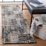Safavieh Rodeo Drive 2'-3" x 8'-0" Rug in Black / Ivory