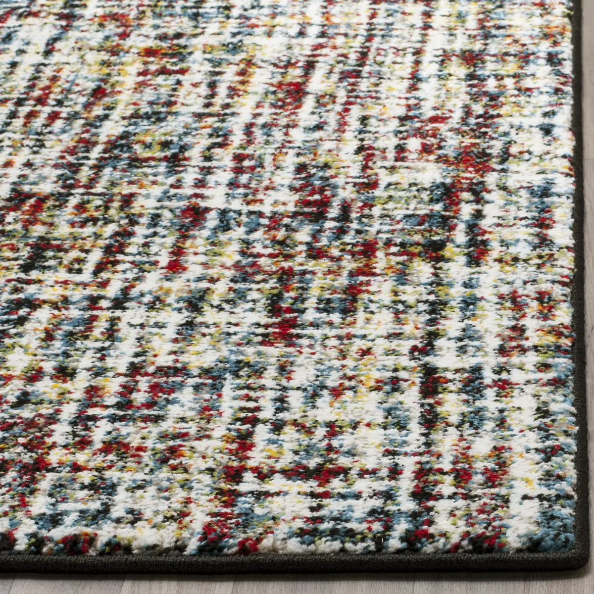 Safavieh Porcello 4'-0" x 6'-0" Rug in Multi