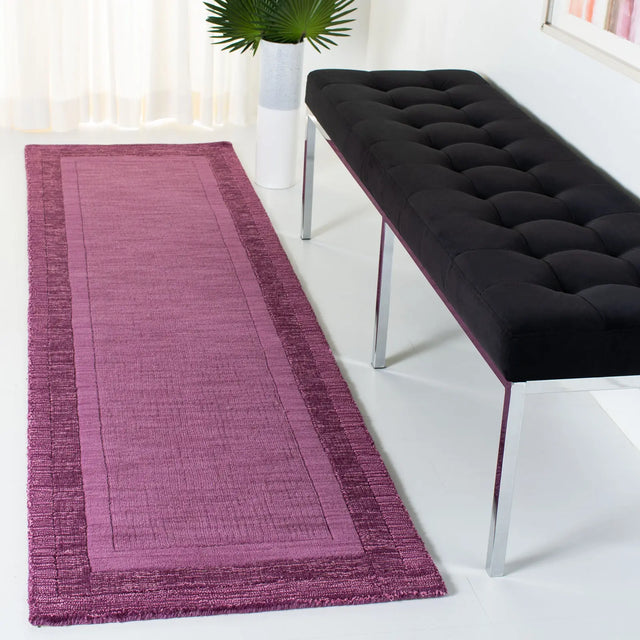 Safavieh Impressions 2'-3" x 8'-0" Rug in Fuchisa / Purple