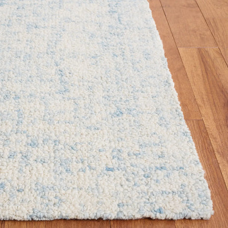 Safavieh Abstract 4'-0" x 6'-0" Rug in Light Blue / Ivory