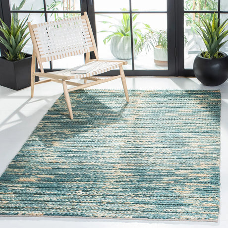 Safavieh Natural Fiber 4'-0" x 6'-0" Rug in Dark Green / Natural