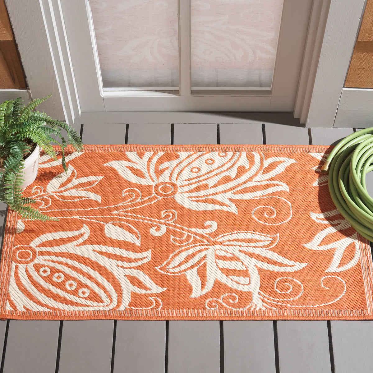 Safavieh Courtyard 2'-0" x 3'-7" Rug in Natural / Terra