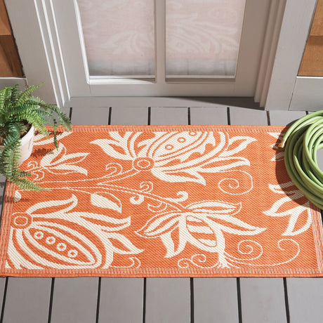 Safavieh Courtyard 2'-0" x 3'-7" Rug in Natural / Terra
