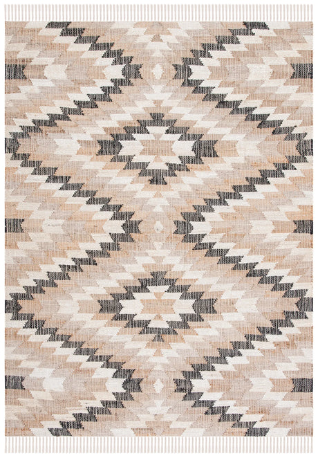 Safavieh Natural Fiber 4'-0" x 6'-0" Rug in Natural / Black