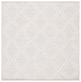 Safavieh Kilim 6'-0" x 6'-0" Rug in Natural / Ivory