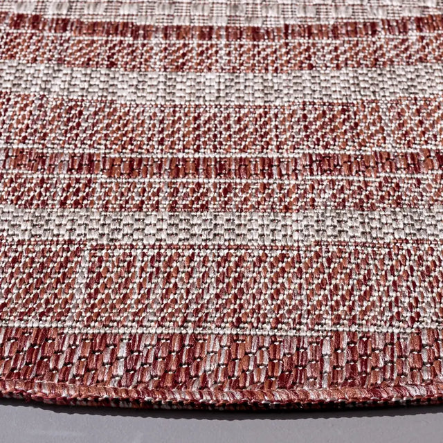 Safavieh Courtyard 6'-7" x 6'-7" Rug in Grey / Red