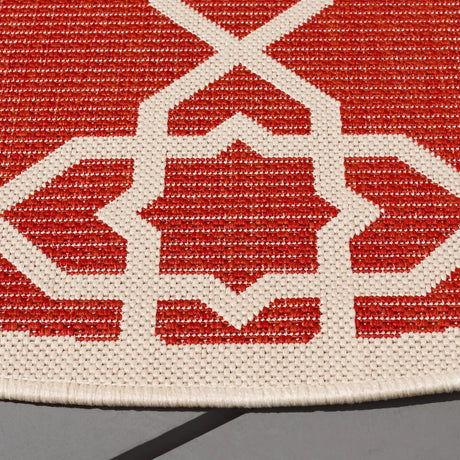 Safavieh Courtyard 5'-3" x 5'-3" Rug in Red / Beige