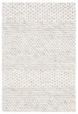 Safavieh Marbella 2'-0" x 3'-0" Rug in Light Grey / Ivory