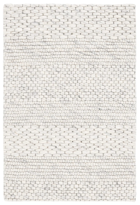 Safavieh Marbella 2'-0" x 3'-0" Rug in Light Grey / Ivory