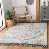 Safavieh Natura 4'-0" x 6'-0" Rug in Black / Ivory