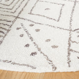 Safavieh Casablanca 6'-0" x 6'-0" Rug in Ivory / Brown