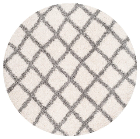 Safavieh Sgd-Dallas Shag 6'-0" x 6'-0" Rug in Ivory / Grey