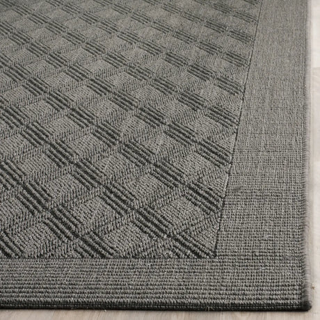 Safavieh Palm Beach 4'-0" x 6'-0" Rug in Ash