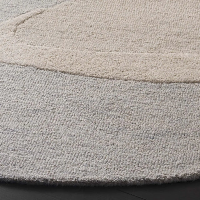 Safavieh Ebony 6'-0" x 6'-0" Rug in Light Grey / Ivory