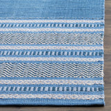 Safavieh Montauk 4'-0" x 6'-0" Rug in Blue / Grey