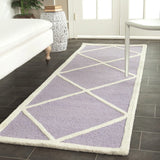 Safavieh Cambridge 2'-6" x 8'-0" Rug in Lavander / Ivory