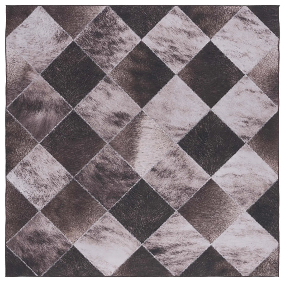Safavieh Faux Hide 6'-0" x 6'-0" Rug in Light Brown / Brown