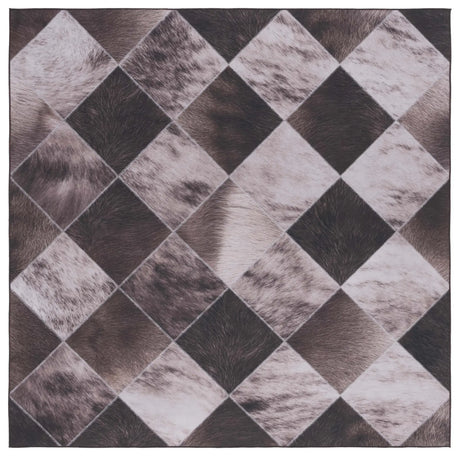 Safavieh Faux Hide 6'-0" x 6'-0" Rug in Light Brown / Brown