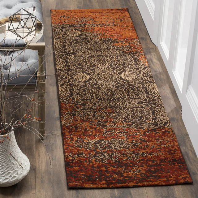 Safavieh Classic Vintage 2'-3" x 10'-0" Rug in Rust / Brown