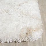 Safavieh Indie Shag 6'-7" x 9'-2" Rug in Ivory / Light Beige