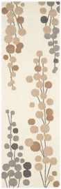 Safavieh Soho 2'-6" x 8'-0" Rug in Beige / Grey
