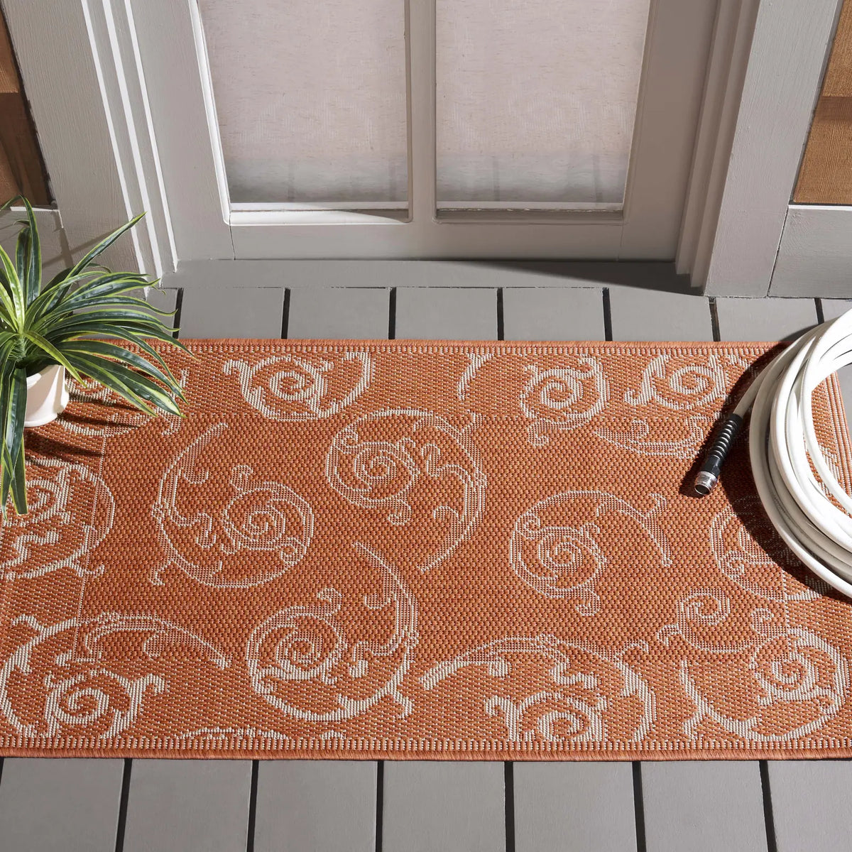 Safavieh Courtyard 2'-0" x 3'-7" Rug in Terracotta / Natural