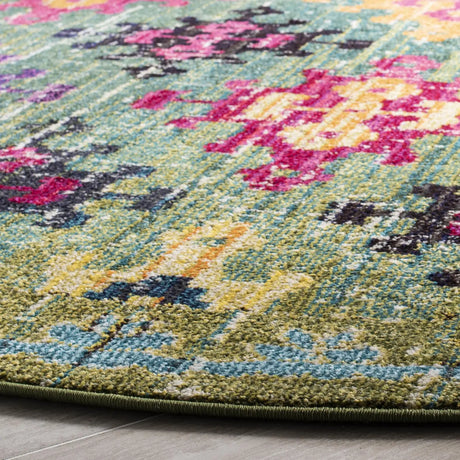 Safavieh Monaco 6'-7" x 6'-7" Rug in Green / Multi
